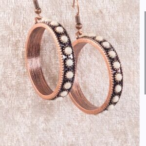 Copper hoops with cream details